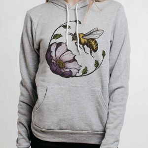 Bee and Flower - Multicolor on Athletic Heather Women's Pullover Hoodie